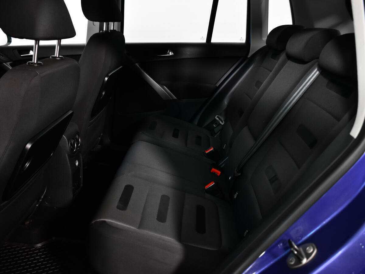Купить Volkswagen Tiguan с пробегом. Фото: #9