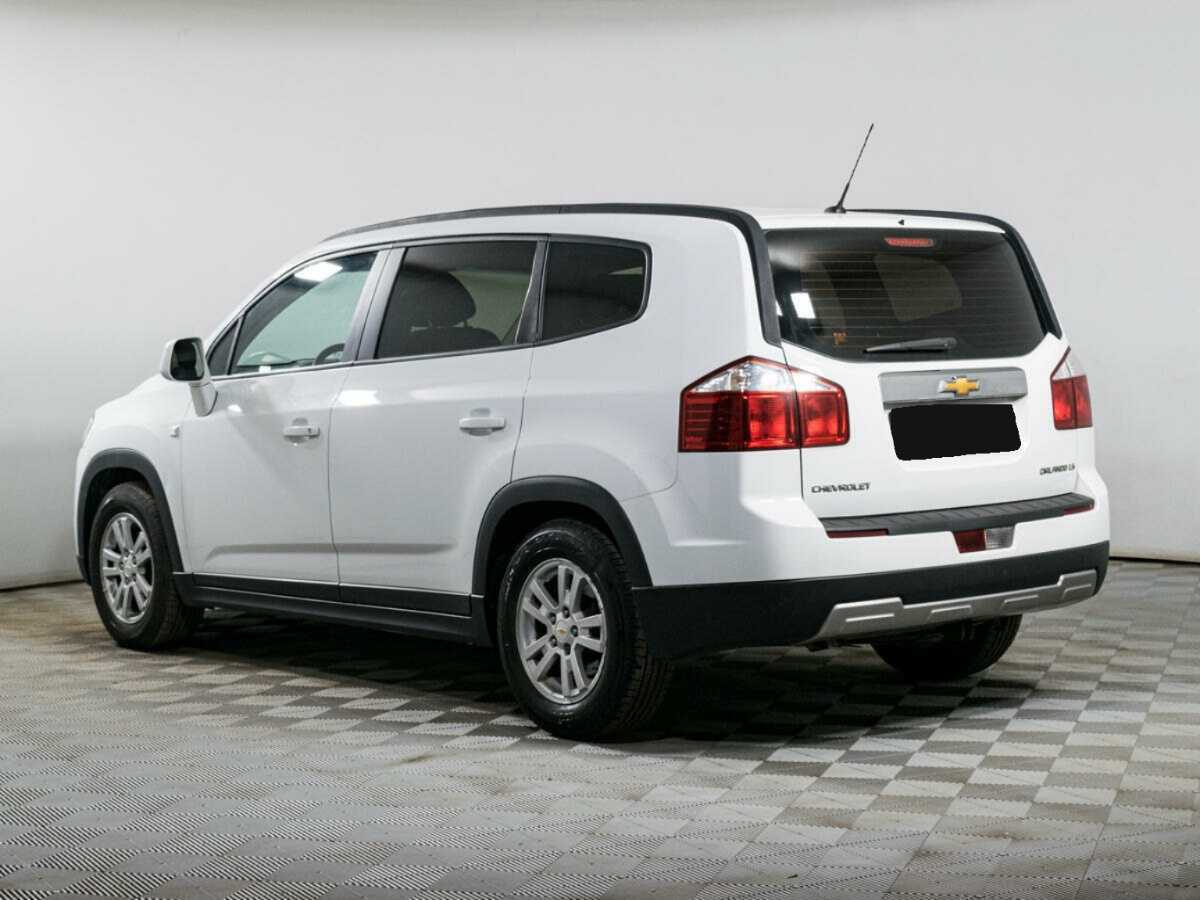 Купить Chevrolet Orlando с пробегом. Фото: #6