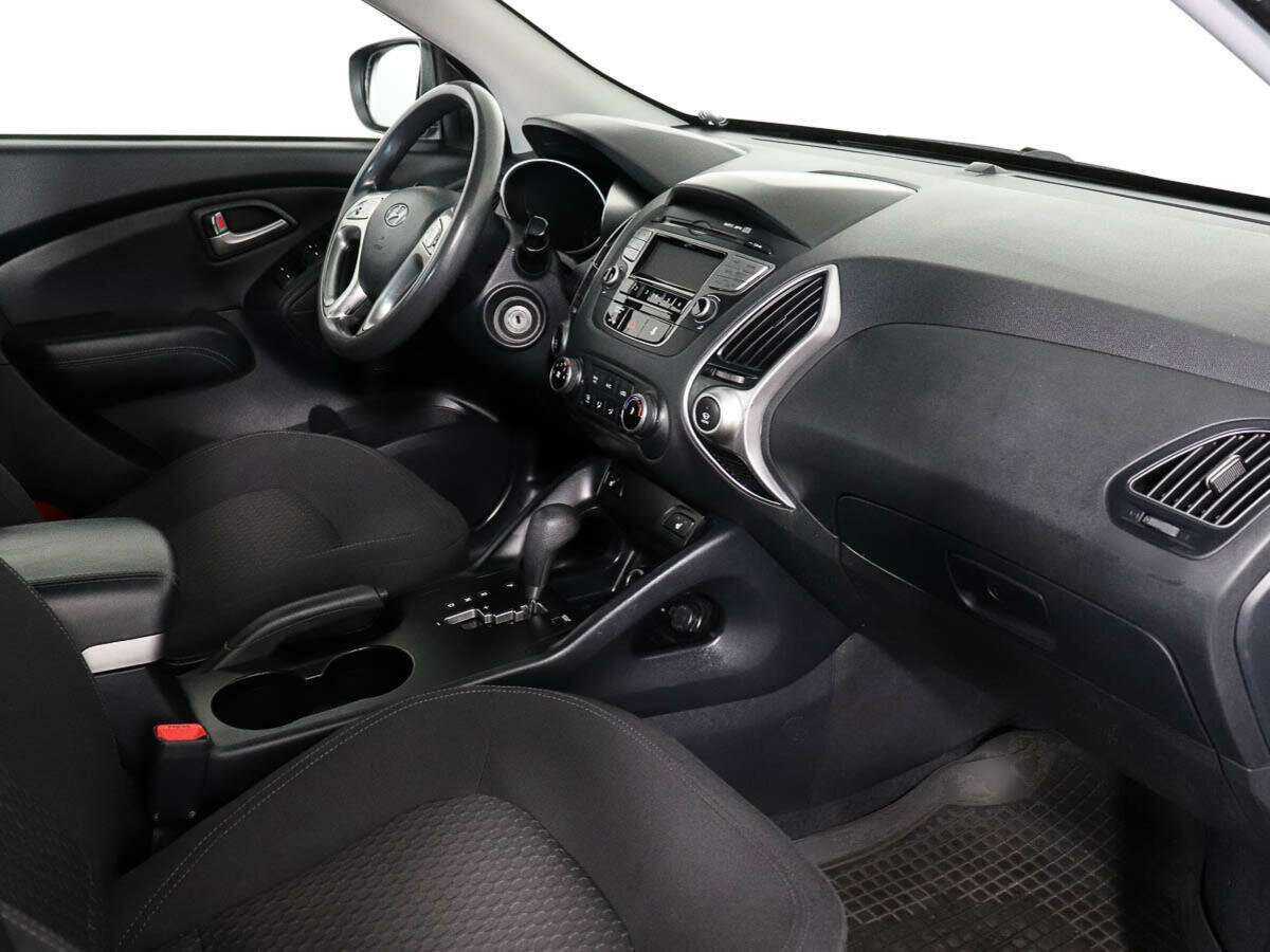 Купить Hyundai ix35 с пробегом. Фото: #6