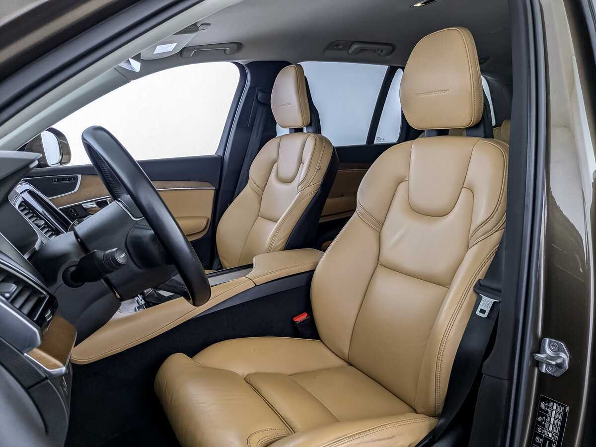 Купить Volvo XC90 с пробегом. Фото: #15