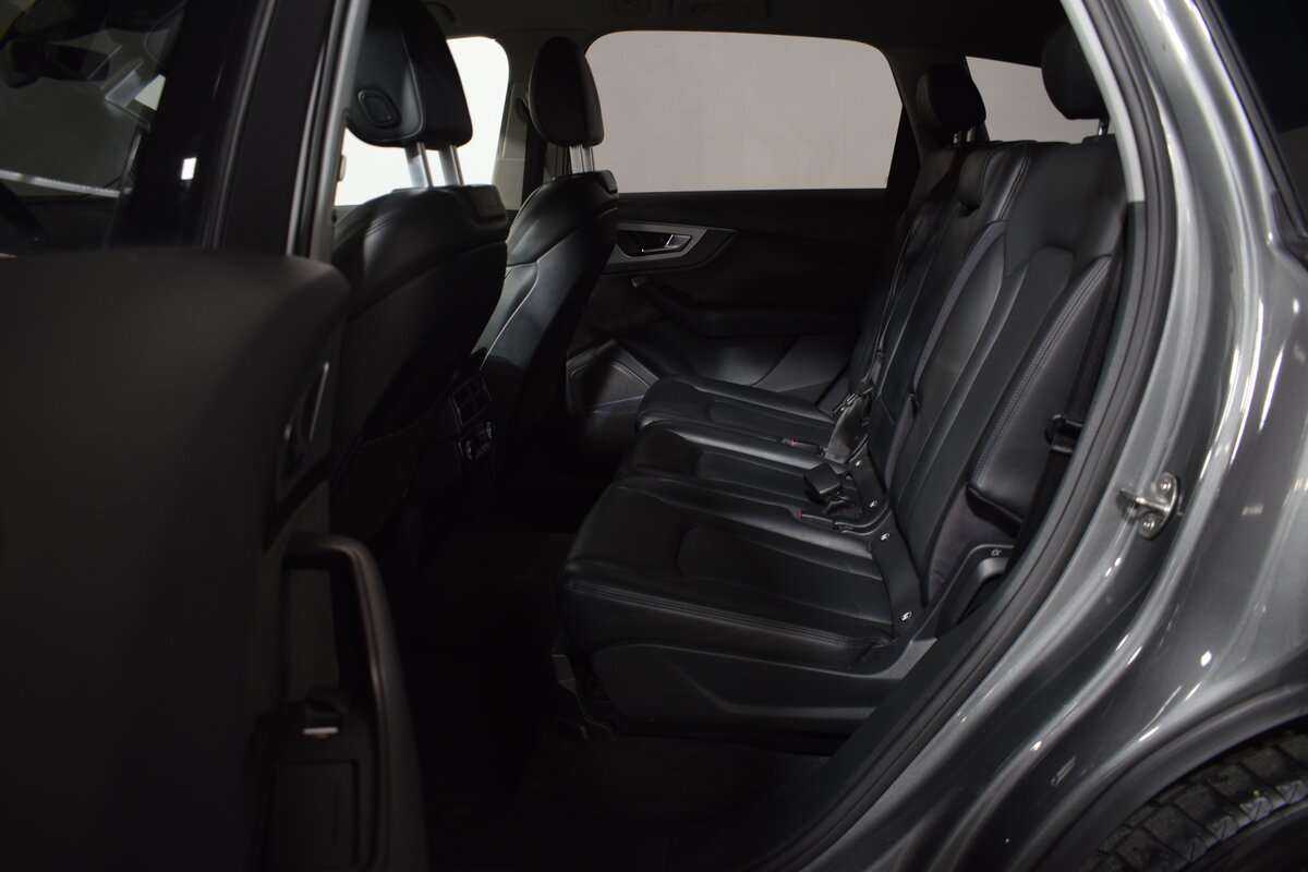Купить Audi Q7 с пробегом. Фото: #13