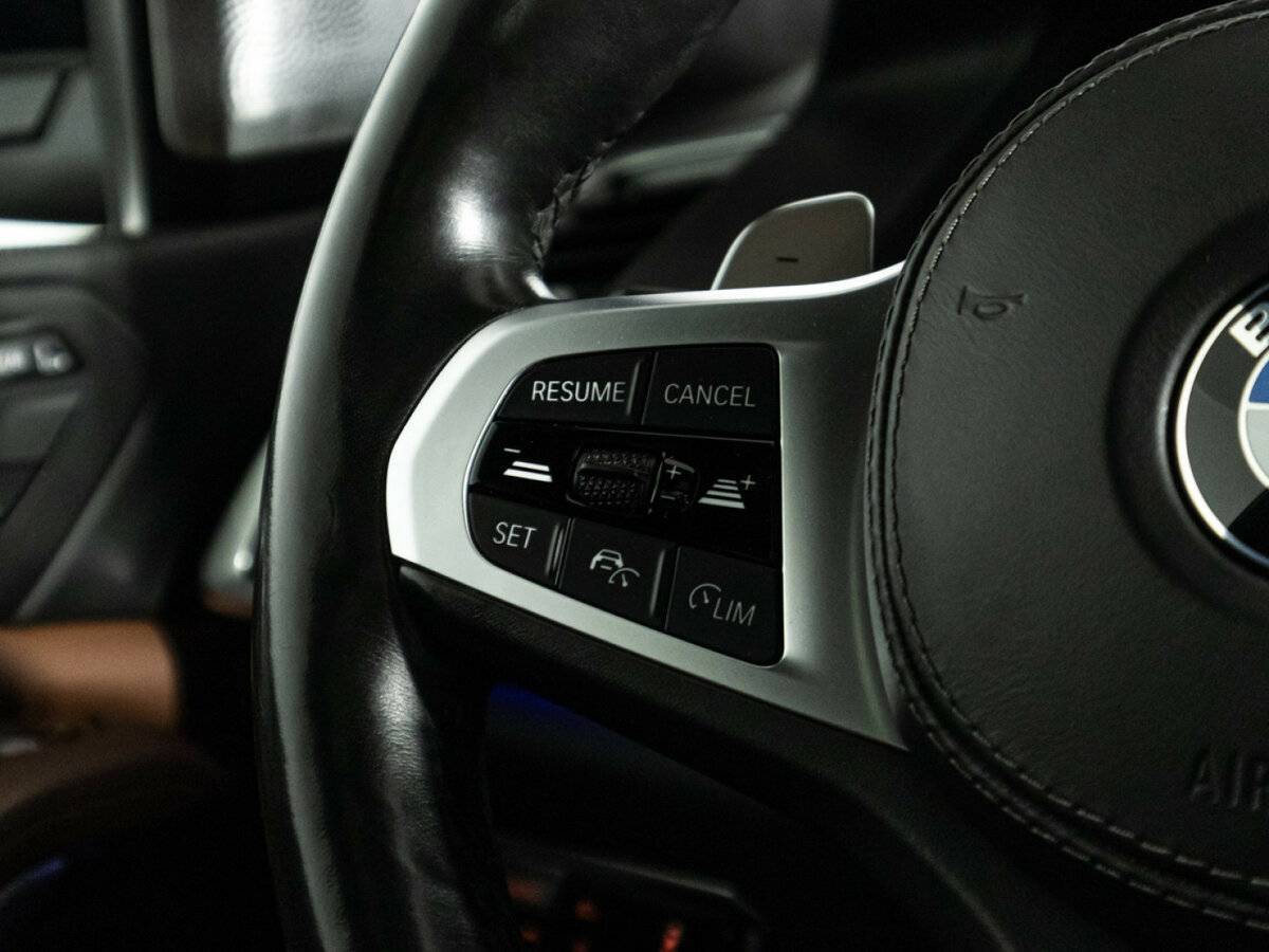 Купить BMW X7 с пробегом. Фото: #26