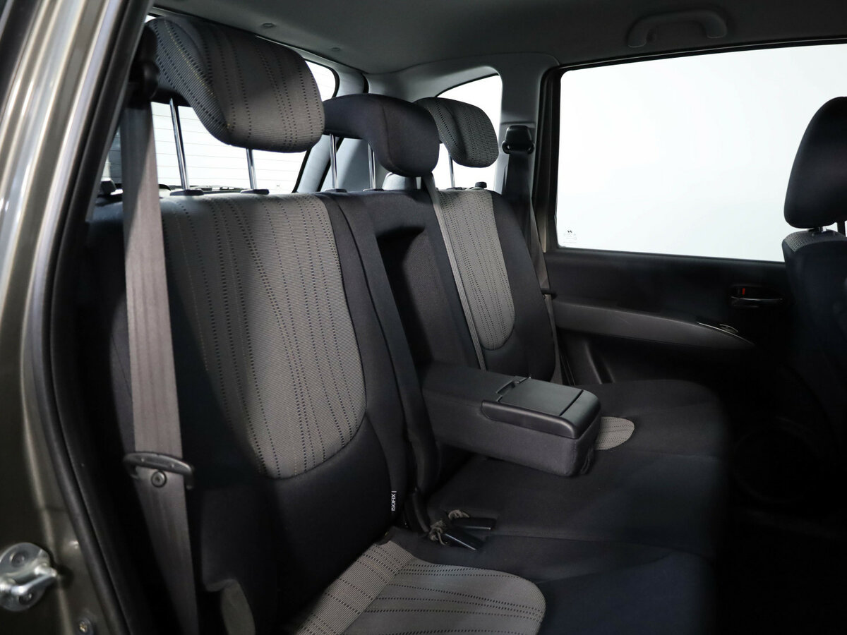 Купить Hyundai Matrix с пробегом. Фото: #16