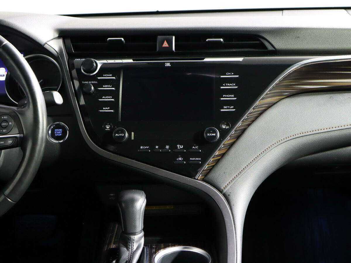 Купить Toyota Camry с пробегом. Фото: #10