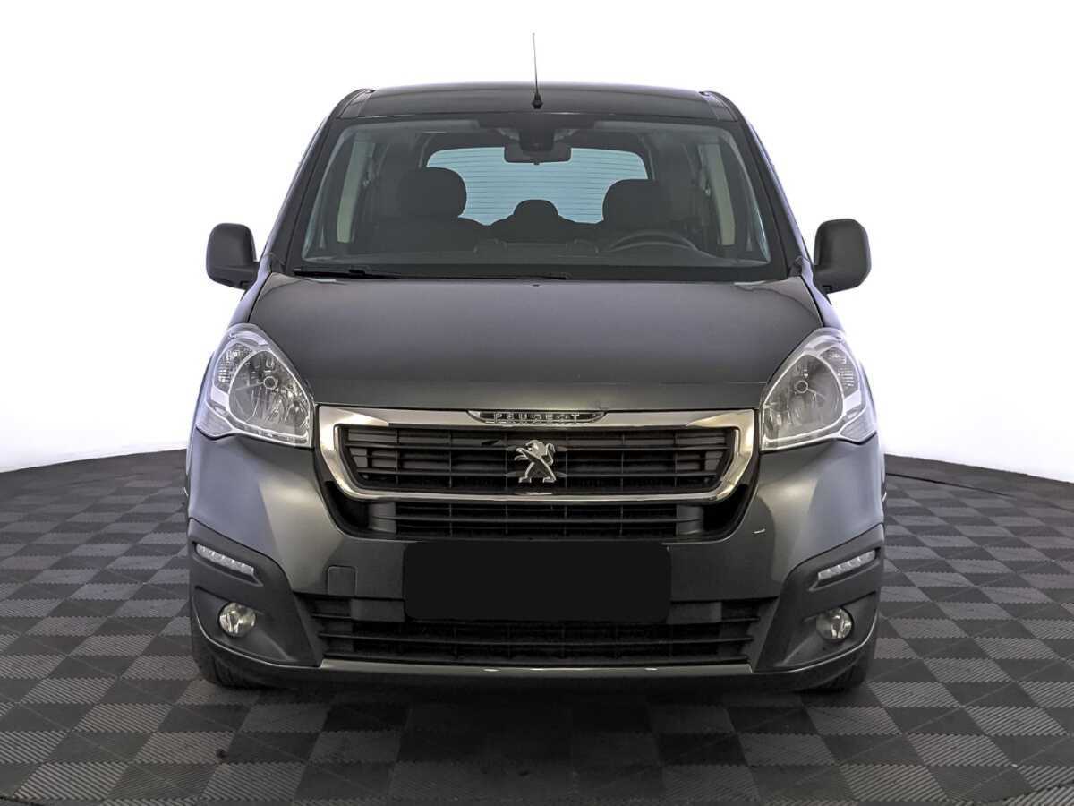 Купить Peugeot Partner с пробегом. Фото: #1