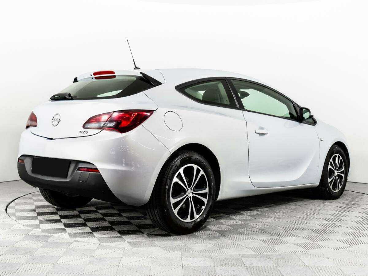 Купить Opel Astra с пробегом. Фото: #4
