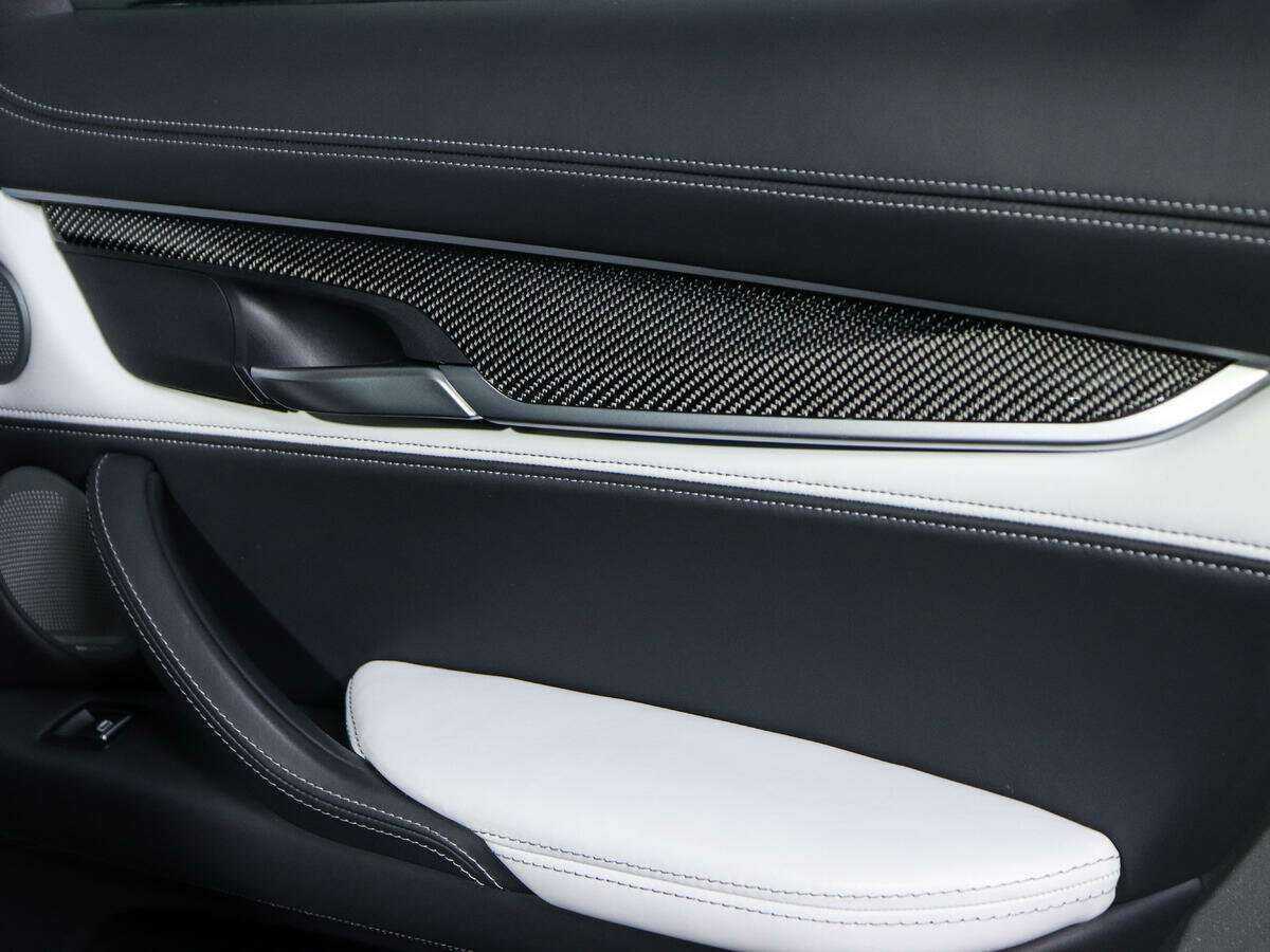 Купить BMW X6 M с пробегом. Фото: #24