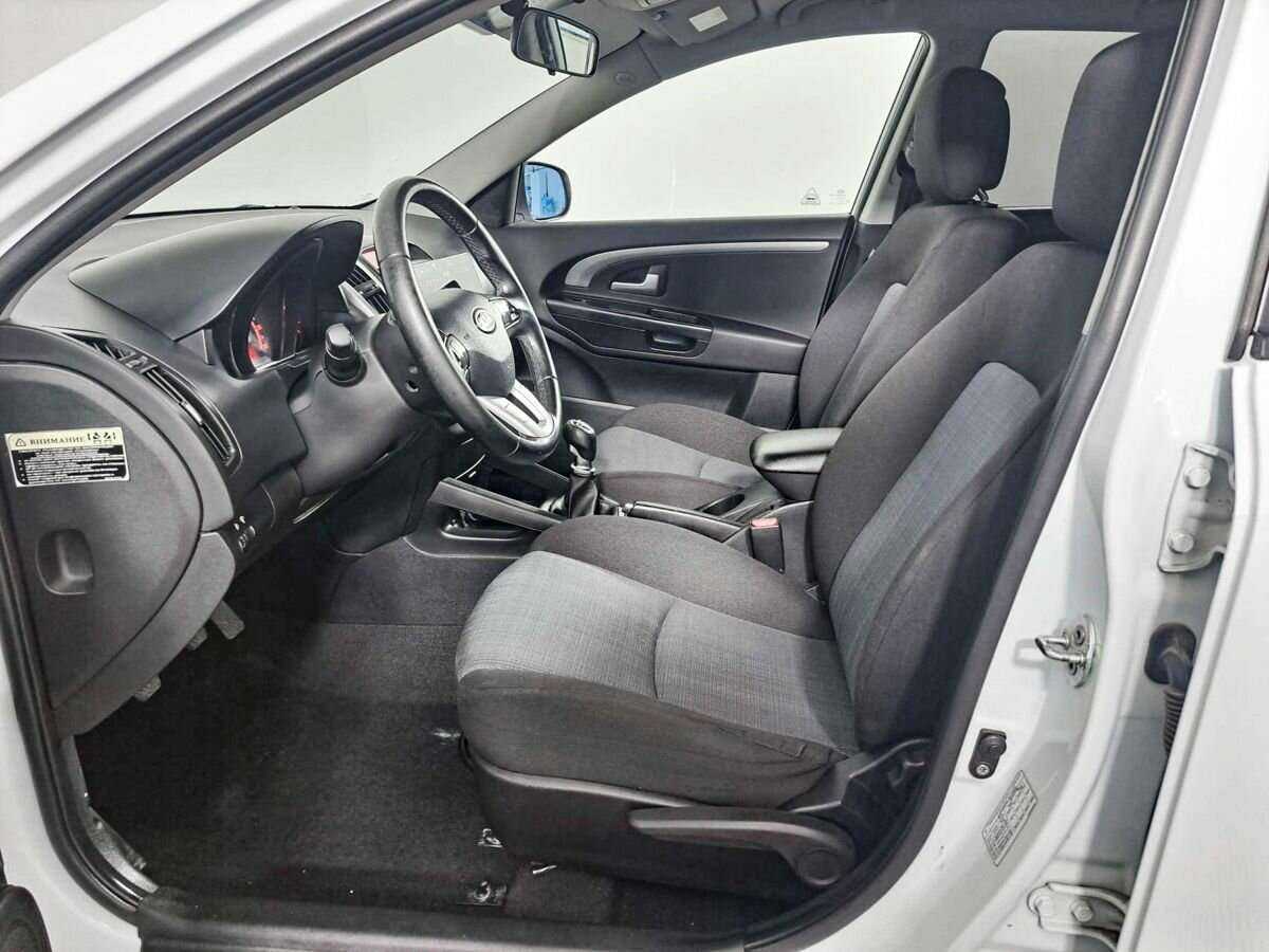 Купить Kia Ceed с пробегом. Фото: #13