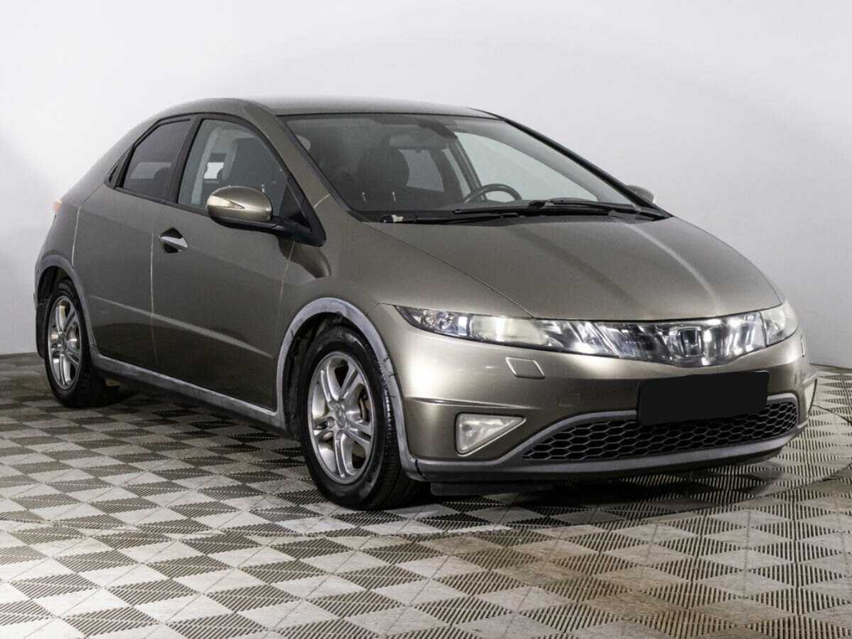 Купить Honda Civic с пробегом. Фото: #2