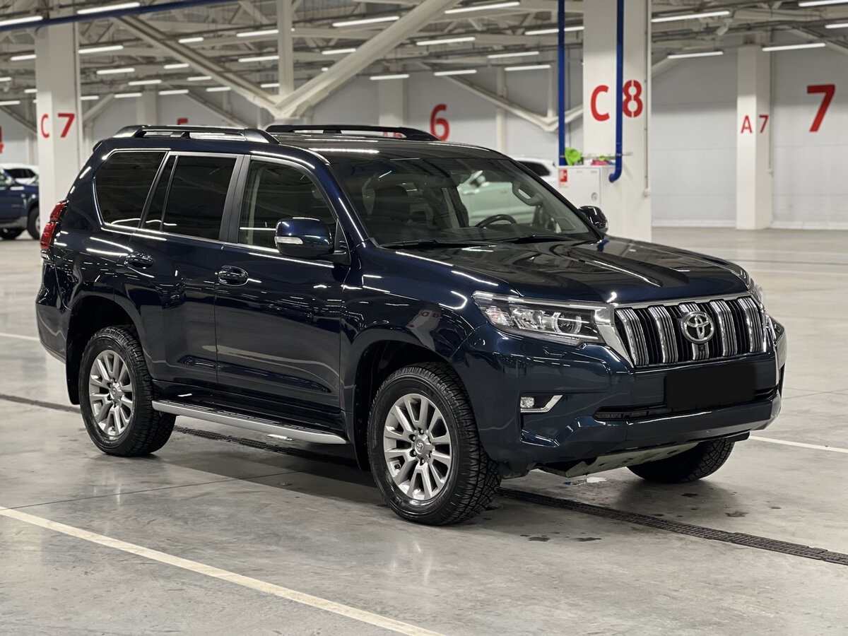 Купить Toyota Land Cruiser Prado с пробегом. Фото: #2
