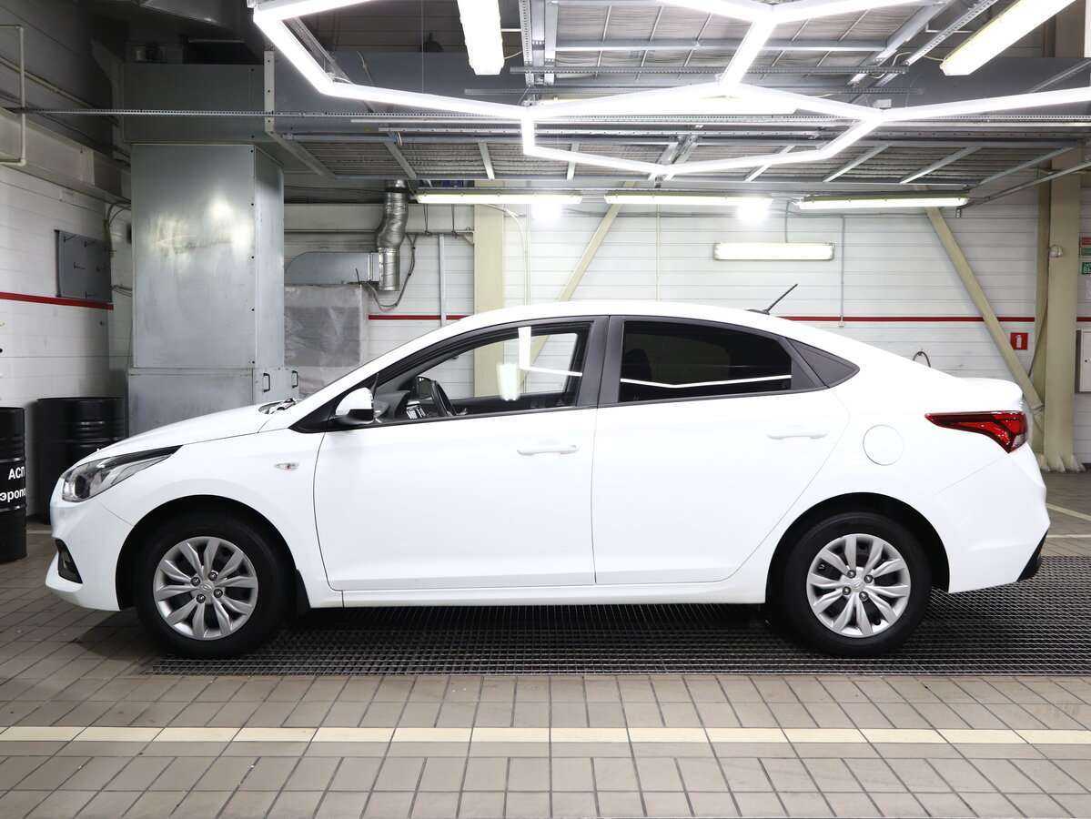 Купить Hyundai Solaris с пробегом. Фото: #5