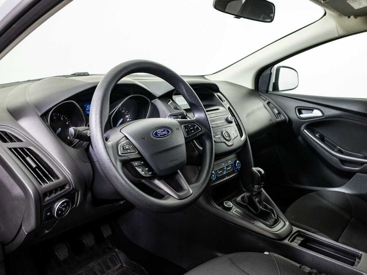Купить Ford Focus с пробегом. Фото: #10