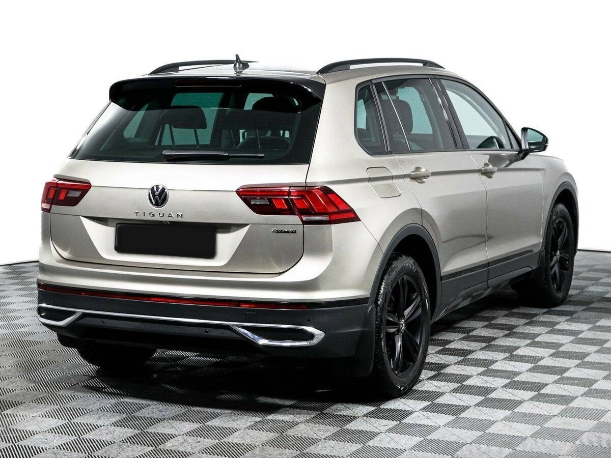 Купить Volkswagen Tiguan с пробегом. Фото: #4
