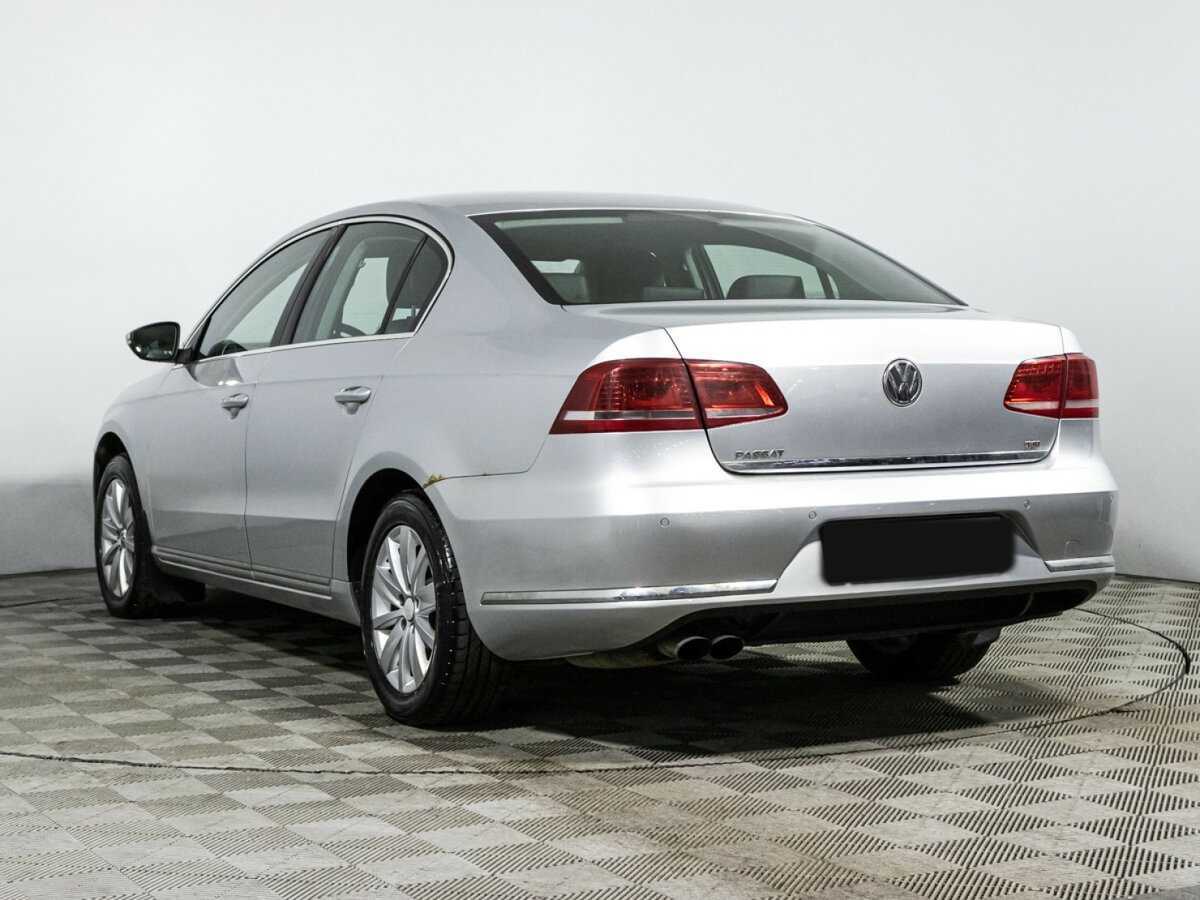 Купить Volkswagen Passat с пробегом. Фото: #6