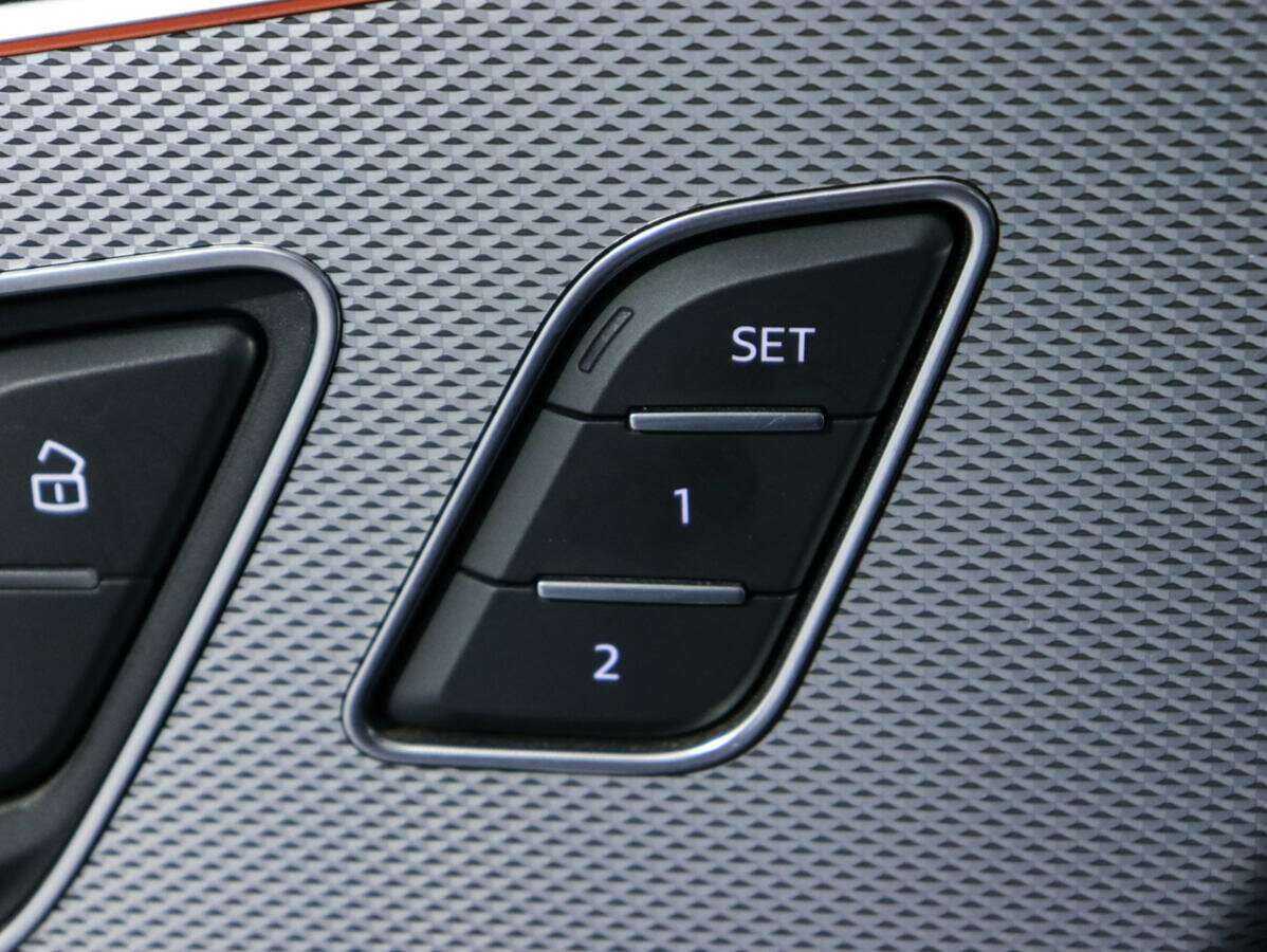 Купить Audi Q7 с пробегом. Фото: #14