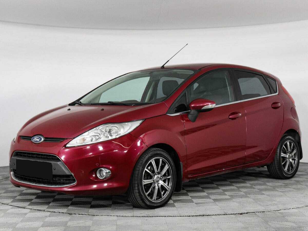 Купить Ford Fiesta с пробегом. Посмотреть фото