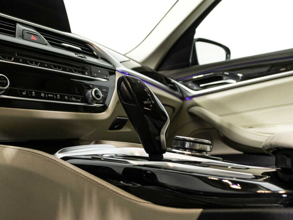 Купить BMW 5 серии с пробегом. Фото: #18