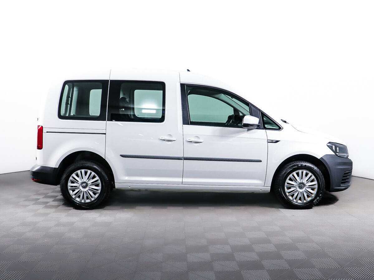 Купить Volkswagen Caddy с пробегом. Фото: #3