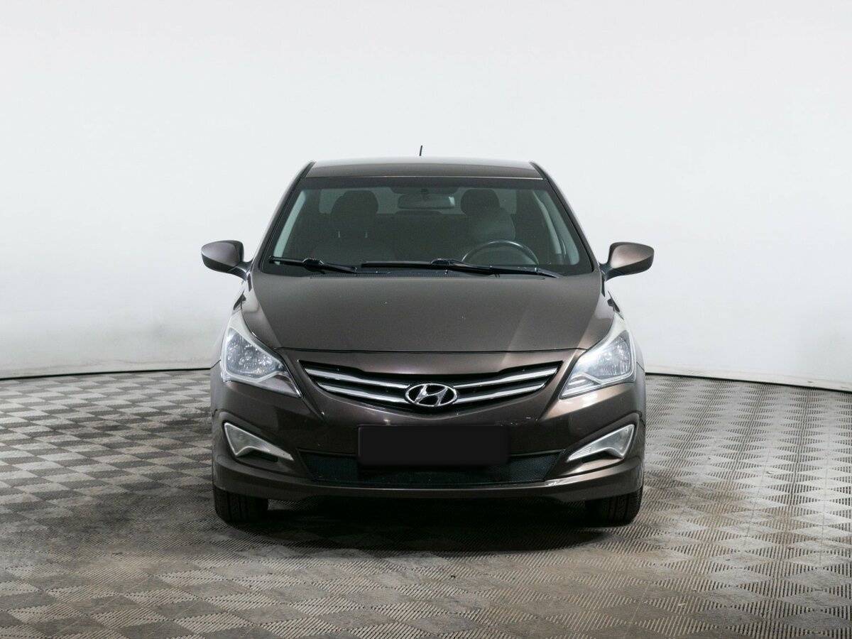Купить Hyundai Solaris с пробегом. Фото: #1