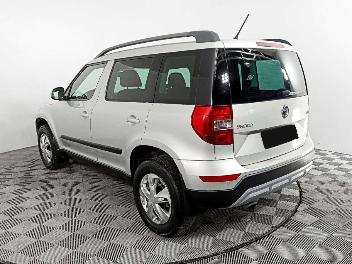 Купить Skoda Yeti с пробегом. Фото: #6