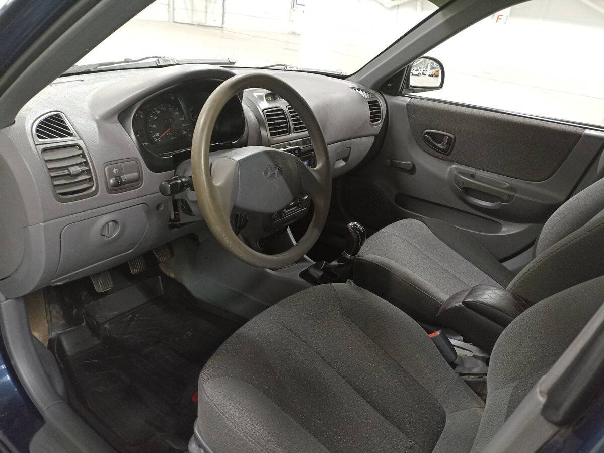 Купить Hyundai Accent с пробегом. Фото: #14