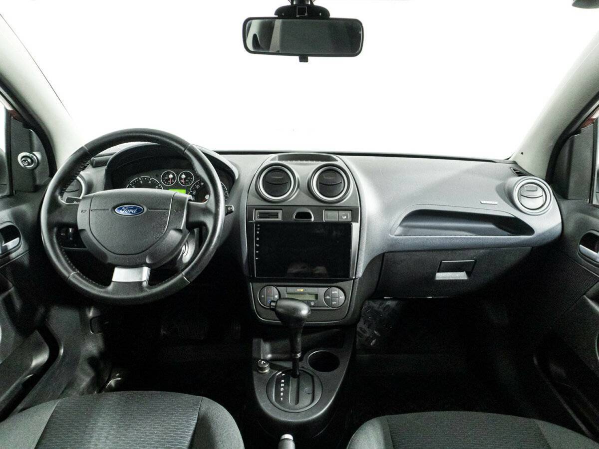 Купить Ford Fiesta с пробегом. Фото: #12