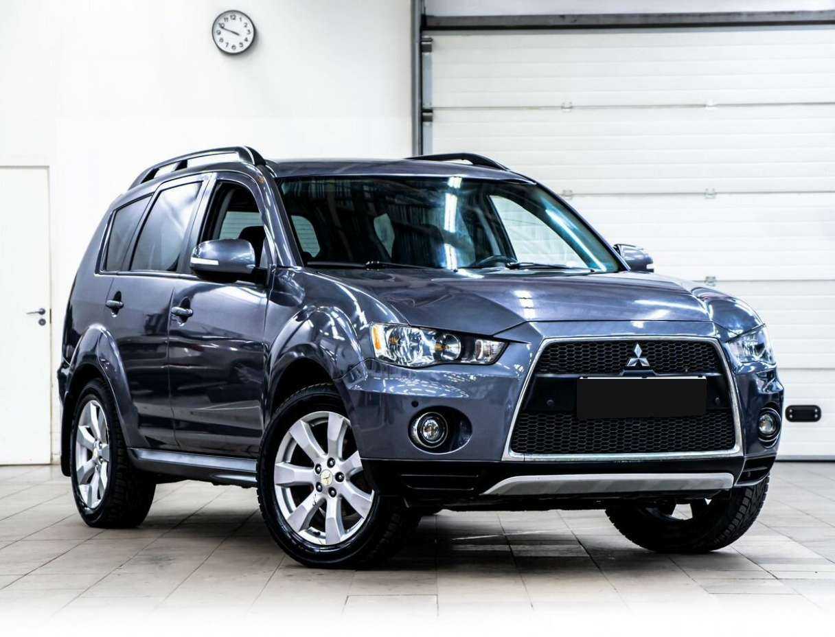 Купить Mitsubishi Outlander с пробегом. Фото: #1