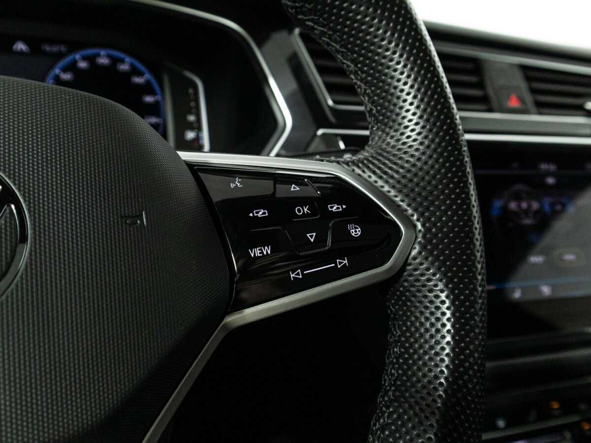 Купить Volkswagen Tiguan с пробегом. Фото: #24
