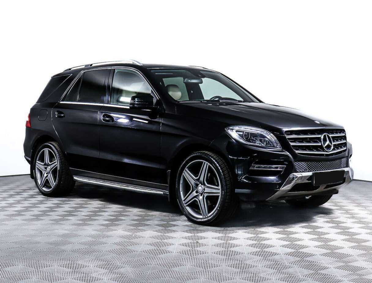 Купить Mercedes-Benz M-Класс с пробегом. Фото: #2