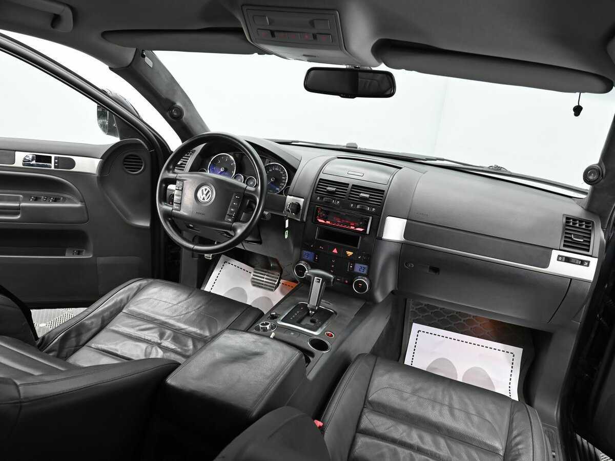 Купить Volkswagen Touareg с пробегом. Фото: #10