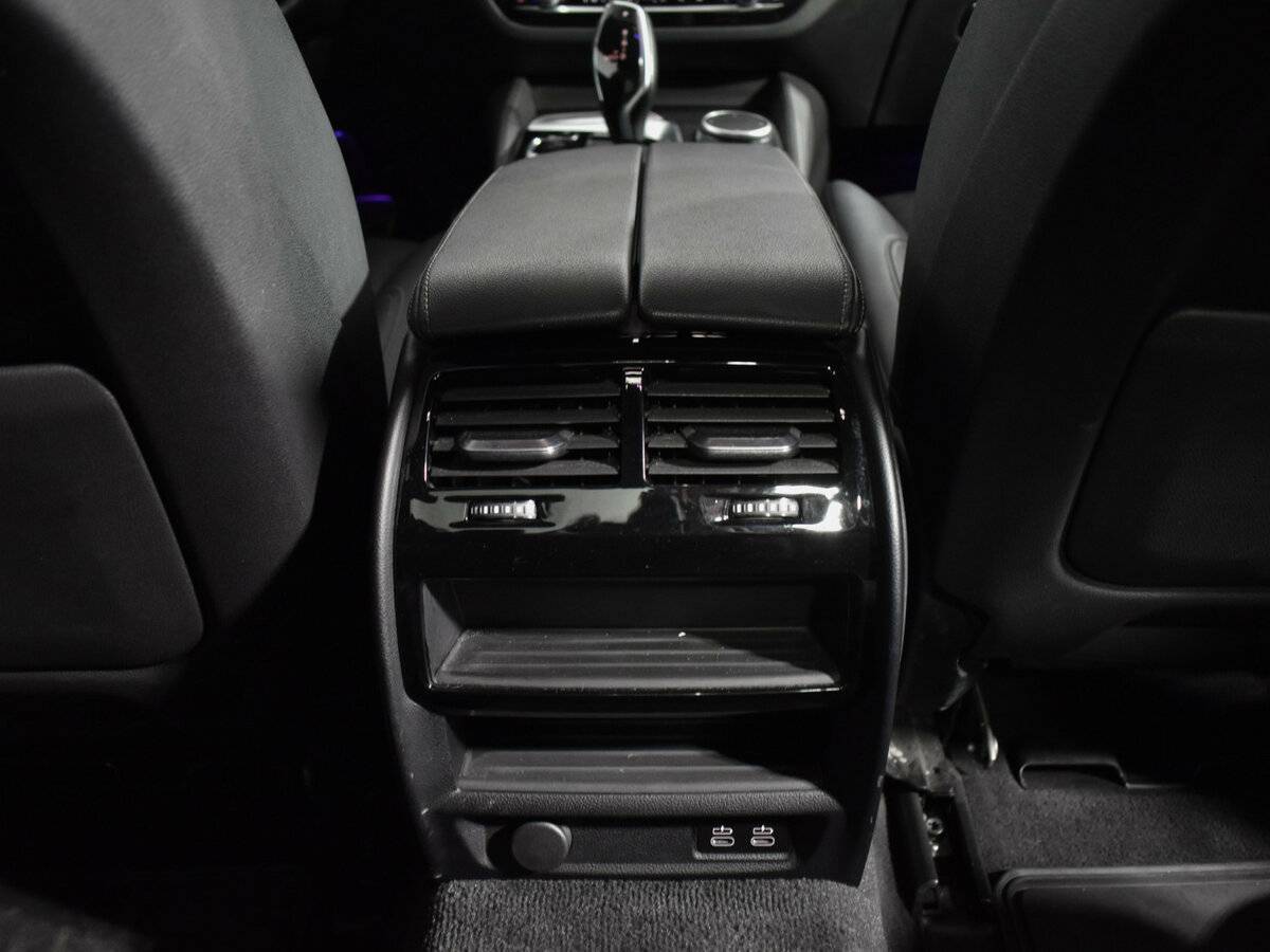 Купить BMW 5 серии с пробегом. Фото: #14
