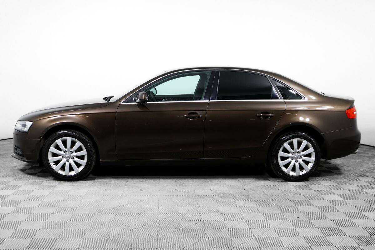 Купить Audi A4 с пробегом. Фото: #3