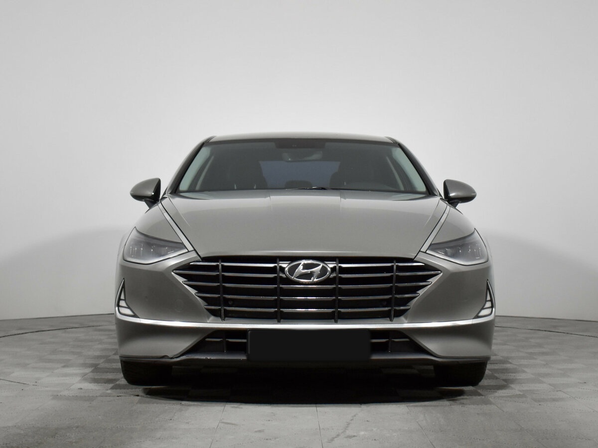 Купить Hyundai Sonata с пробегом. Фото: #1