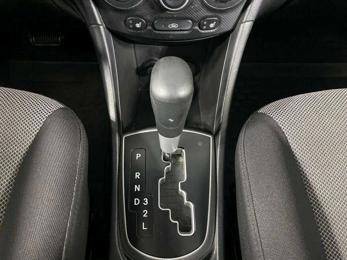 Купить Hyundai Solaris с пробегом. Фото: #13