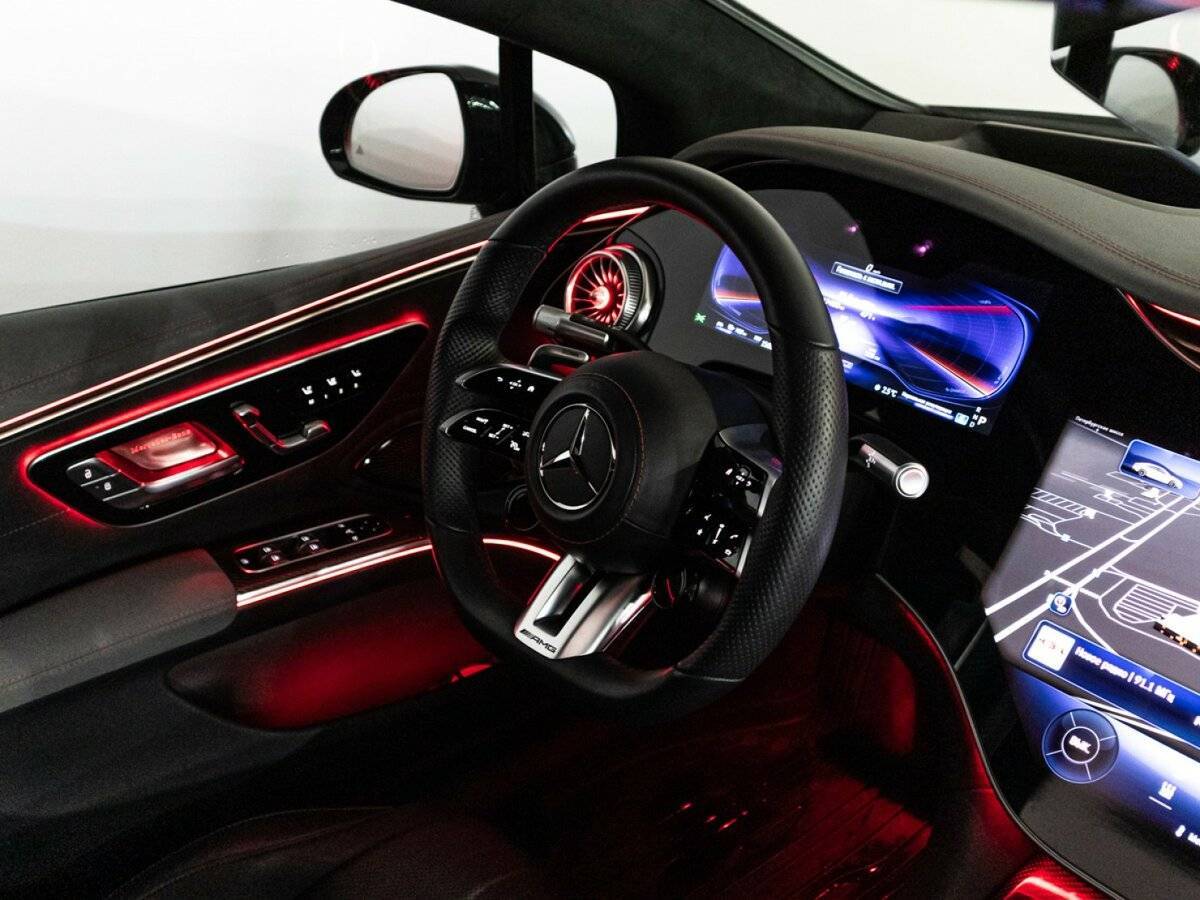 Купить Mercedes-Benz EQS AMG с пробегом. Фото: #30