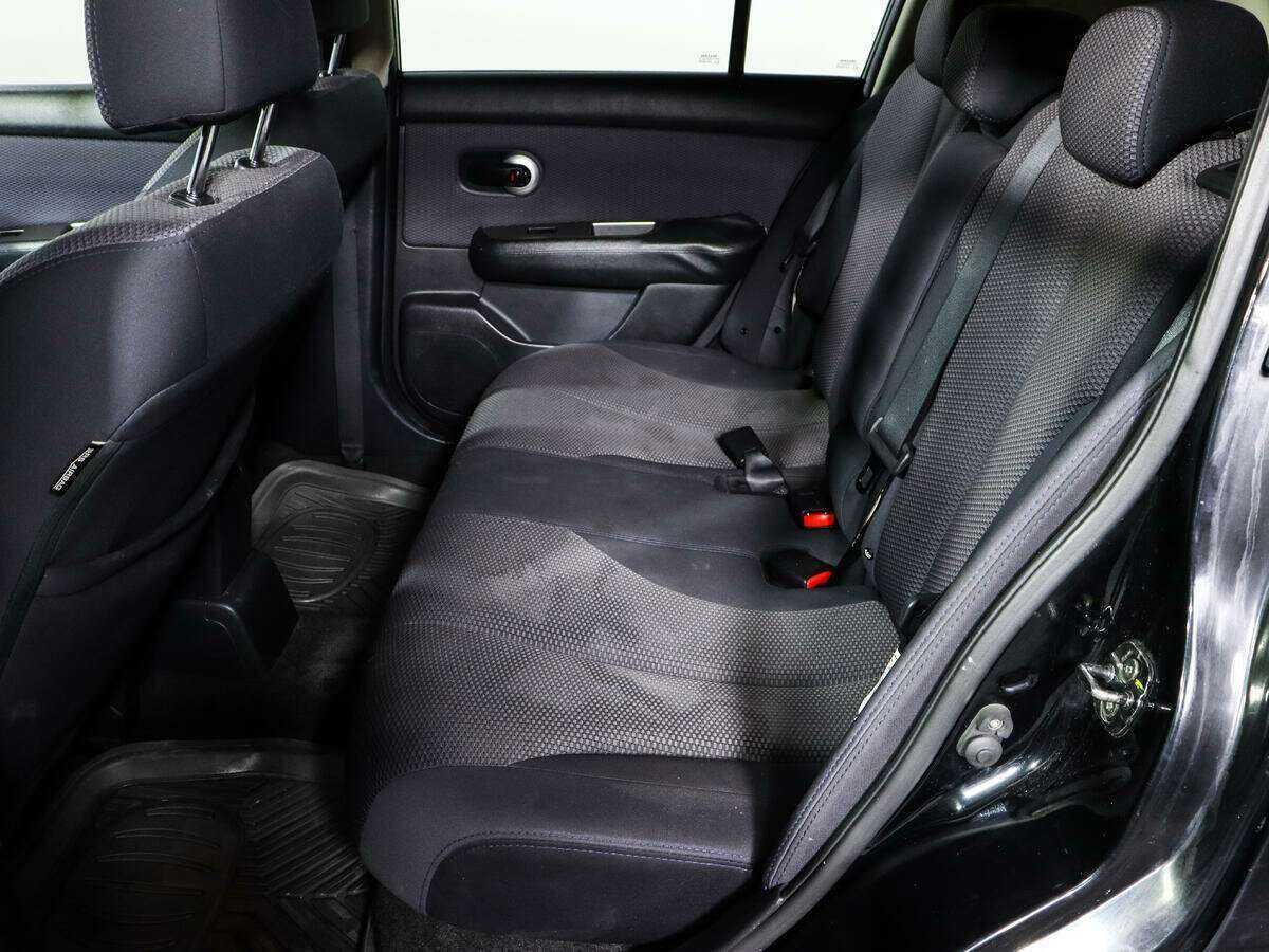 Купить Nissan Tiida с пробегом. Фото: #7