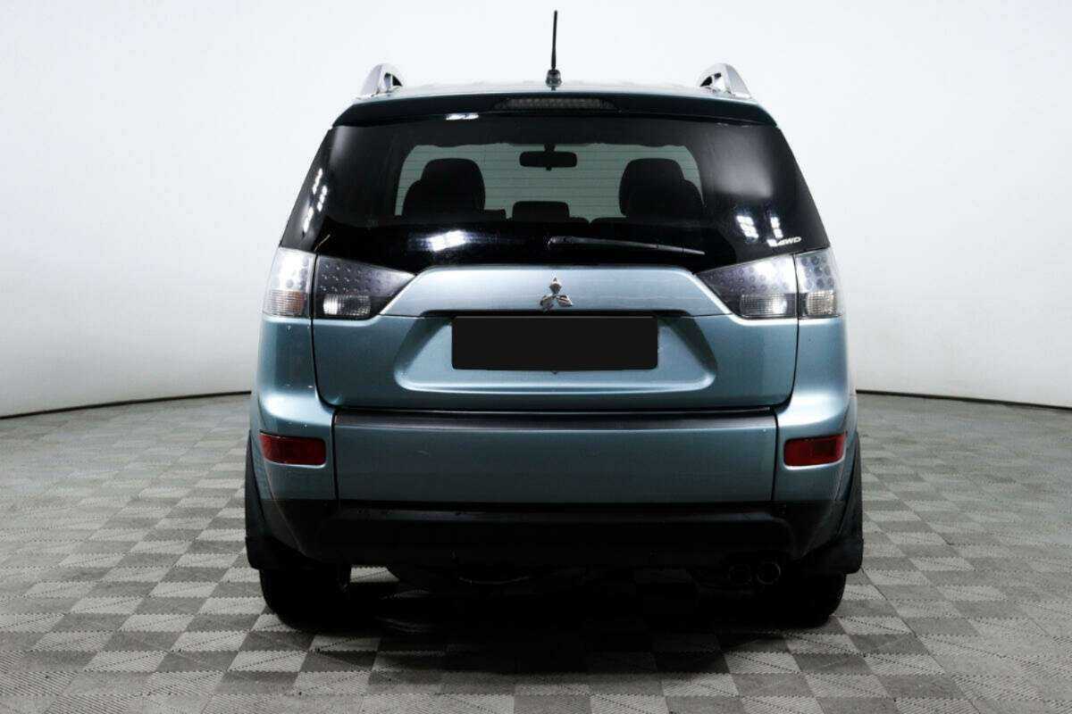 Купить Mitsubishi Outlander с пробегом. Фото: #5