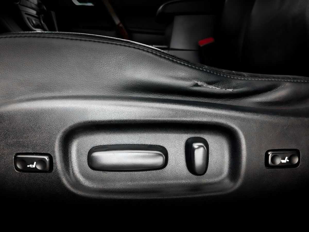 Купить Toyota Highlander с пробегом. Фото: #20