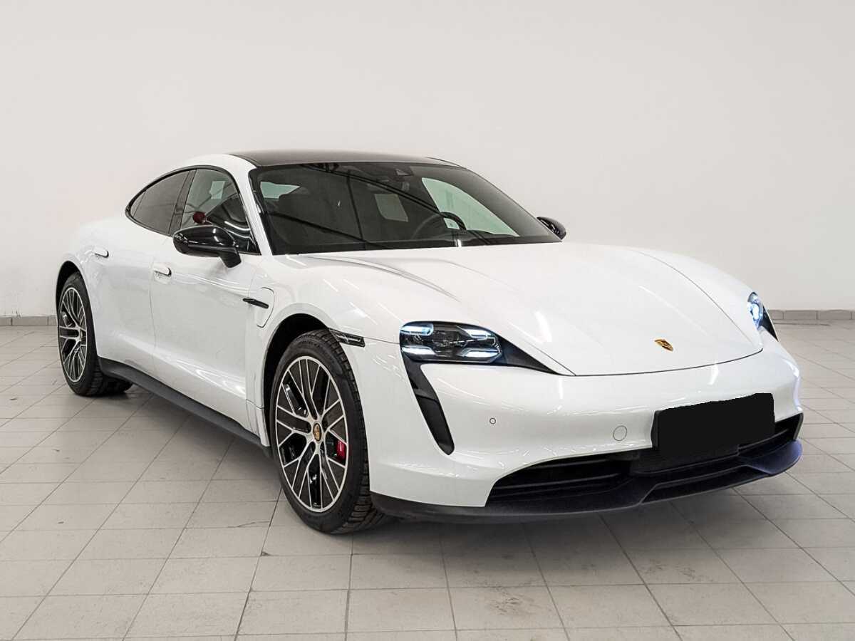 Купить Porsche Taycan с пробегом. Фото: #2