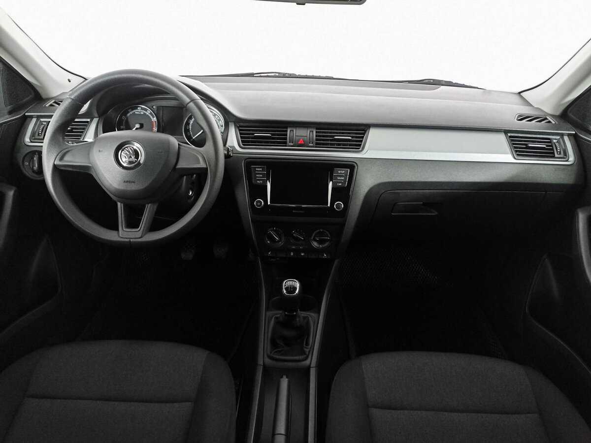 Купить Skoda Rapid с пробегом. Фото: #11