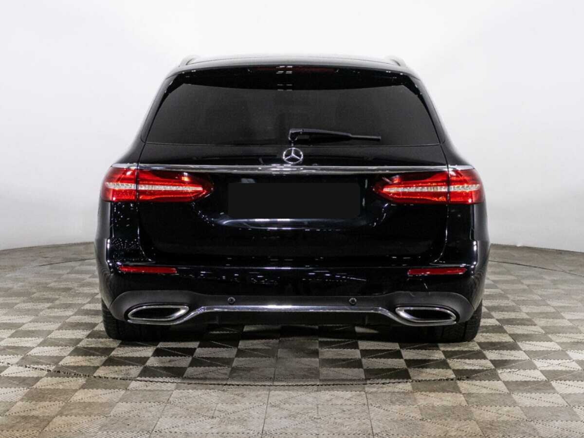 Купить Mercedes-Benz E-Класс с пробегом. Фото: #5