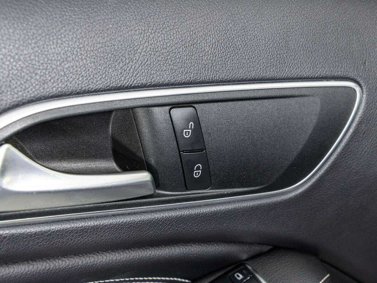 Купить Mercedes-Benz GLA с пробегом. Фото: #18