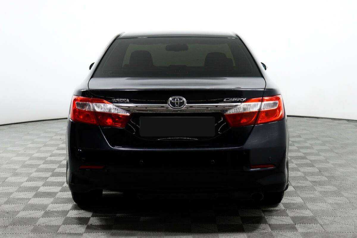 Купить Toyota Camry с пробегом. Фото: #5