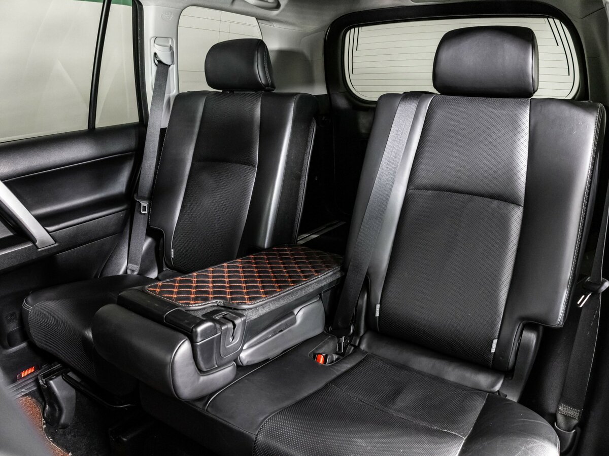 Купить Toyota Land Cruiser Prado с пробегом. Фото: #20