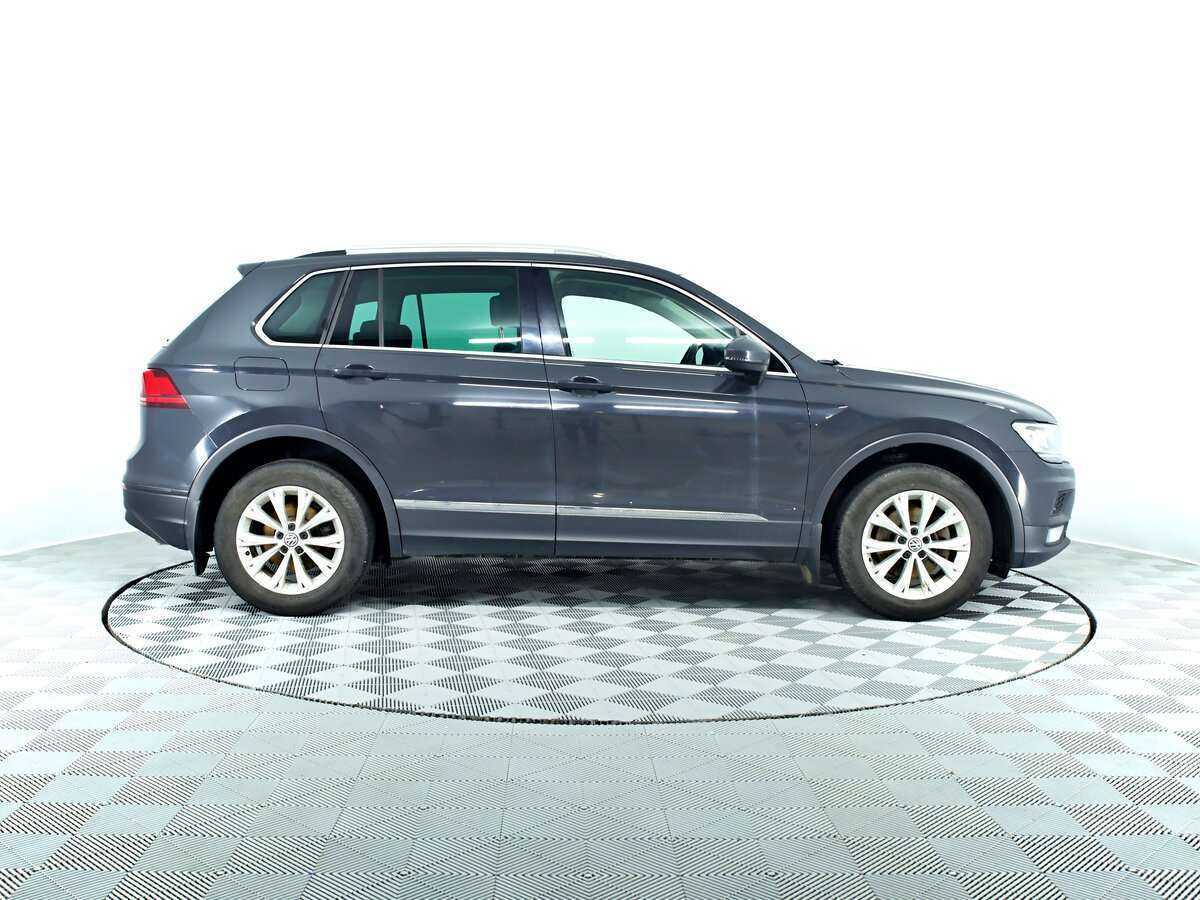 Купить Volkswagen Tiguan с пробегом. Фото: #3