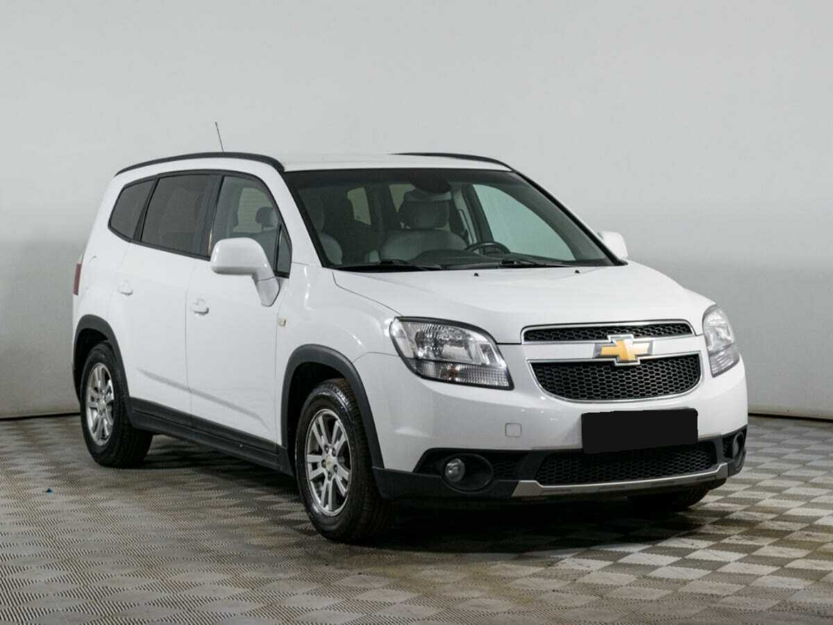 Купить Chevrolet Orlando с пробегом. Фото: #2