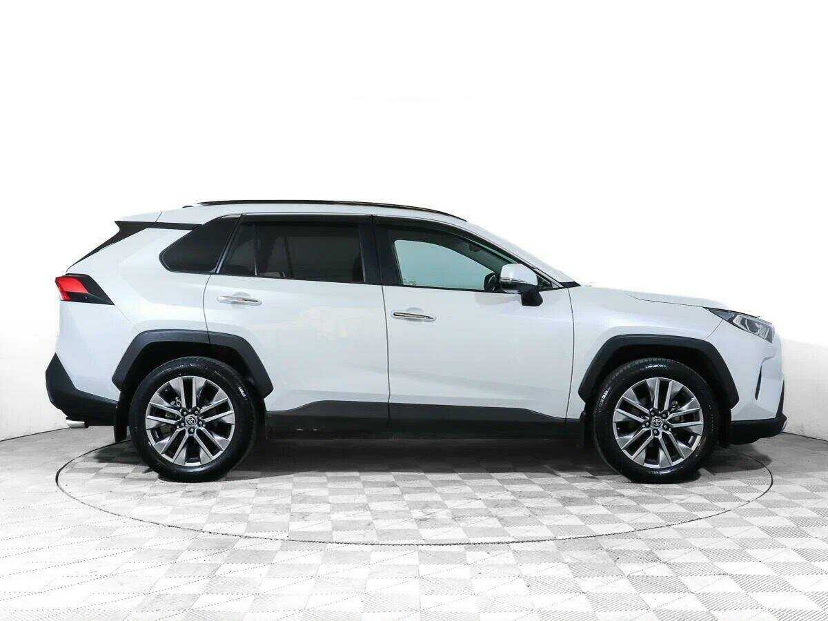 Купить Toyota RAV4 с пробегом. Фото: #3
