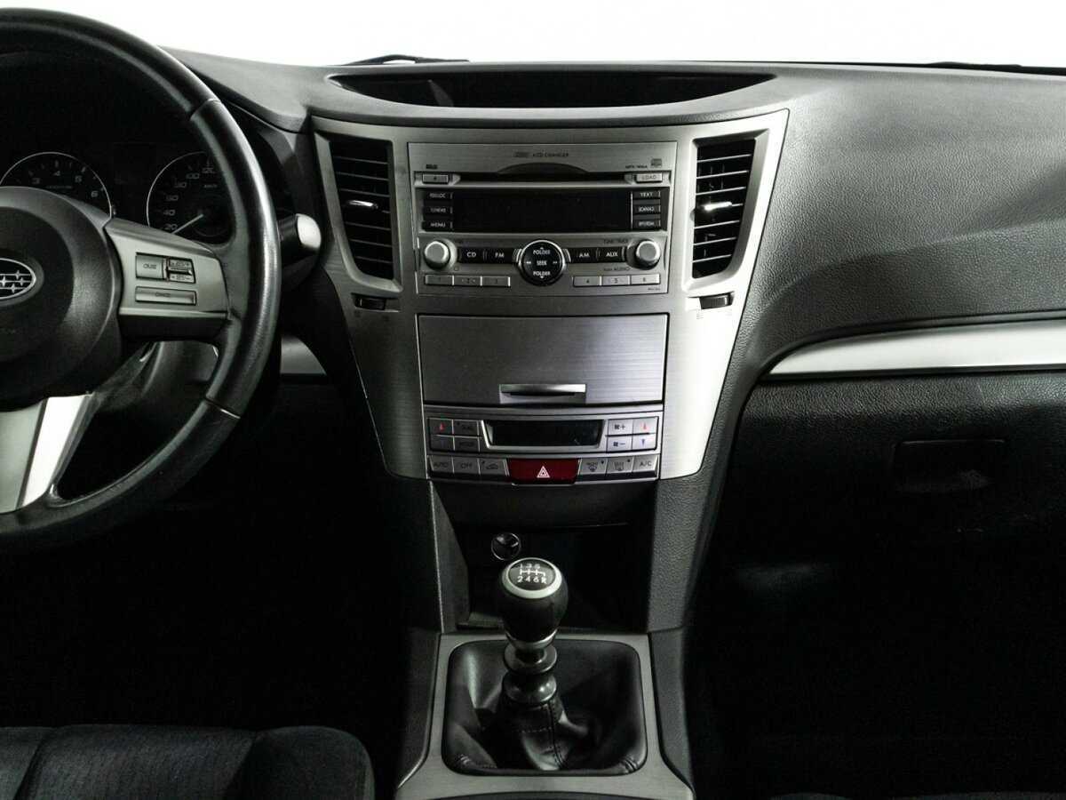 Купить Subaru Outback с пробегом. Фото: #11