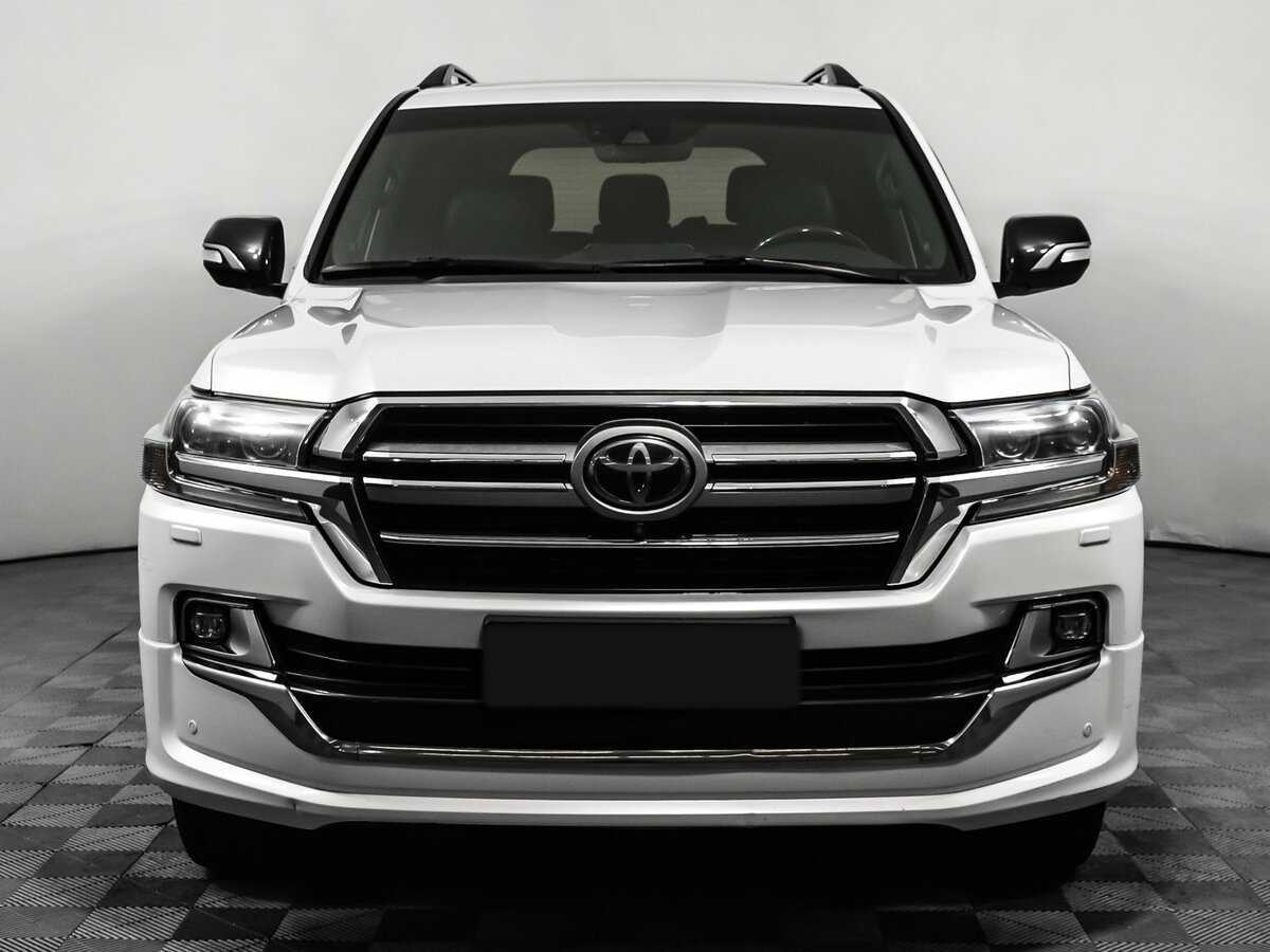 Купить Toyota Land Cruiser с пробегом. Фото: #1