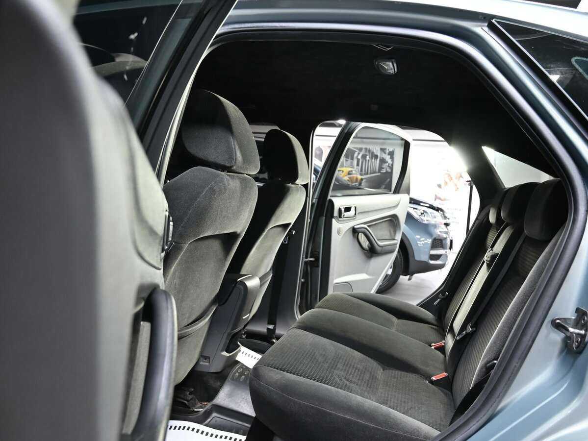 Купить Ford Focus с пробегом. Фото: #5